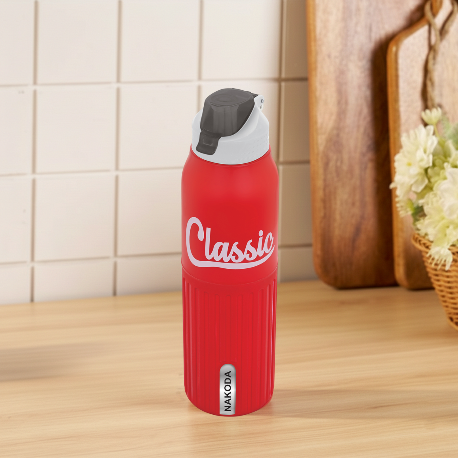 Classic 900 Insulated Water Bottle, 630ml