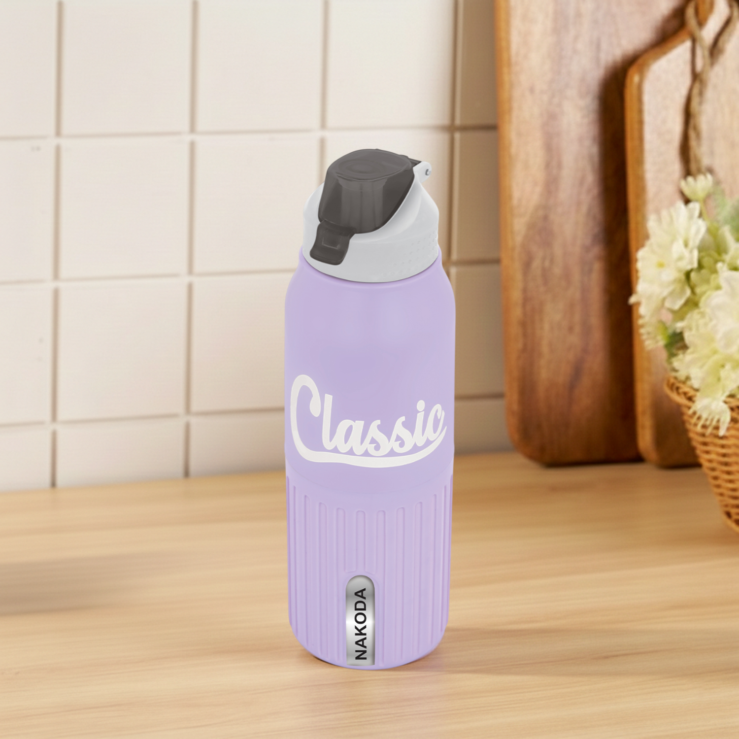 Classic 900 Insulated Water Bottle, 630ml
