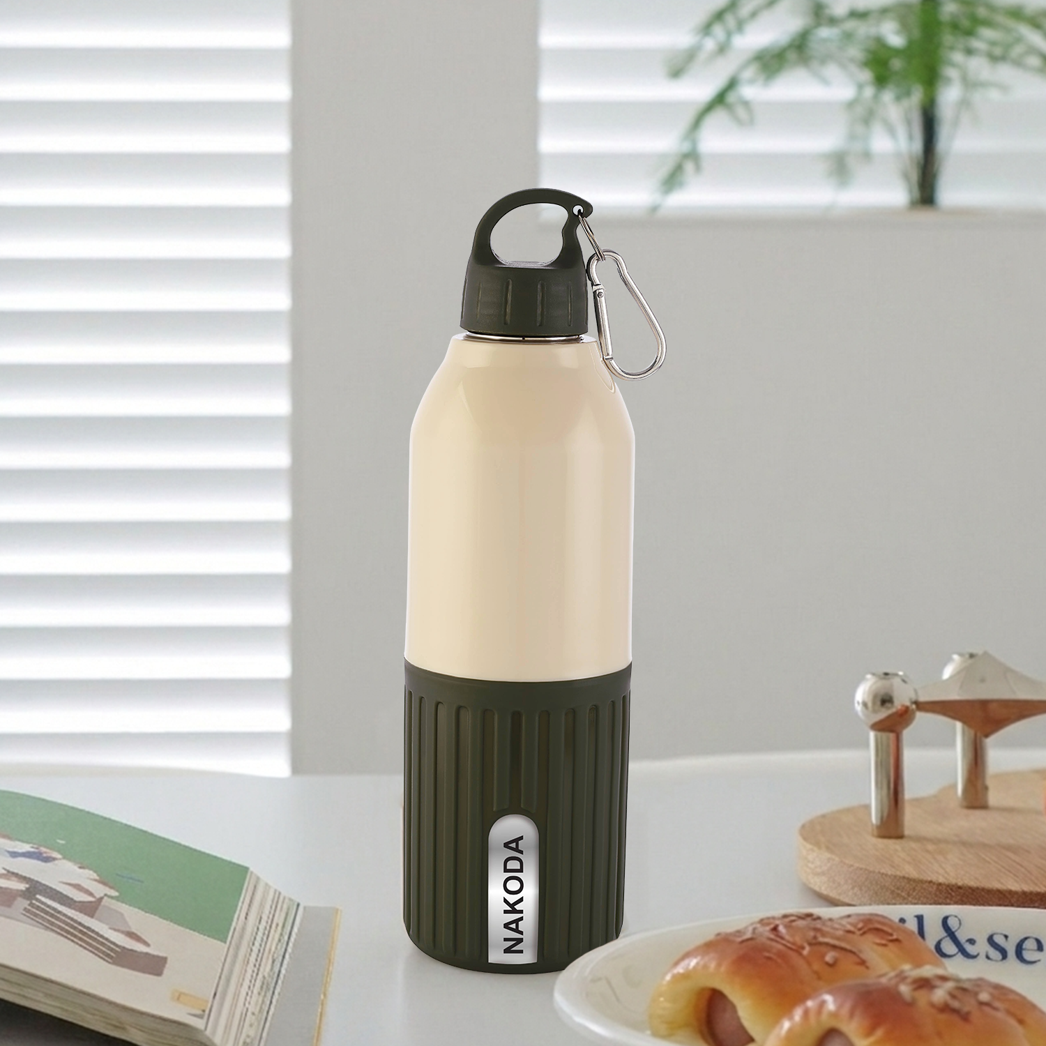 Nexa 900 Insulated Water Bottle, 600ml